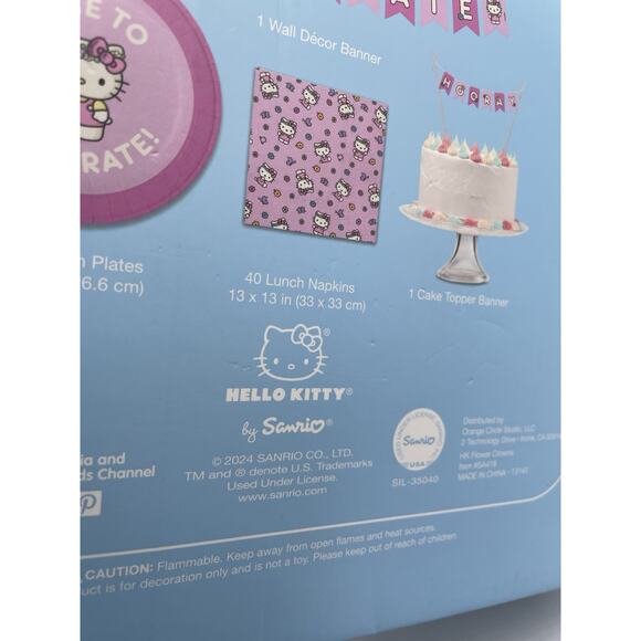 Hello Kitty Paper Tableware Party Set 16 Lunch & 16 Dessert Plates, 40 Napkins - Picture 11 of 11
